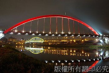 彩虹橋夜景