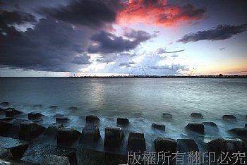 東港 港口 肉粽角 雲彩