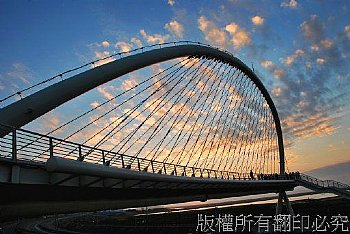 香山豎琴橋
