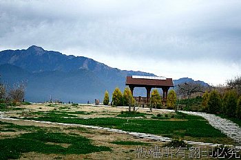 寧靜優美山坡地詩情畫意