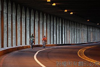 越夜越美麗