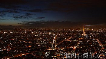 法國巴黎的艾菲爾鐵塔夜景