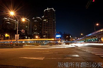 建國南路仁愛路口