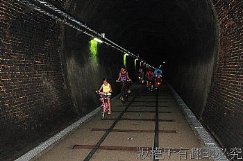 草嶺古自行車隧道通往石城
