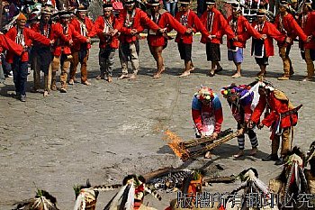 阿里山鄒族戰祭