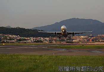 飛機 飛