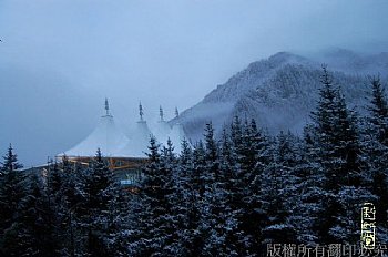 九寨溝天堂大飯店夜景