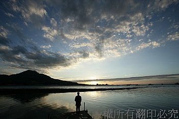 淡水 落日 天空 雲彩十分壯 觀