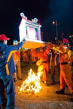 民俗 廟會 法會 祭祀 拜拜 放水燈 超渡 普渡