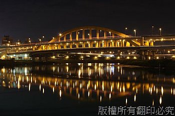 麥帥一橋