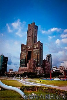 85大樓遠端景